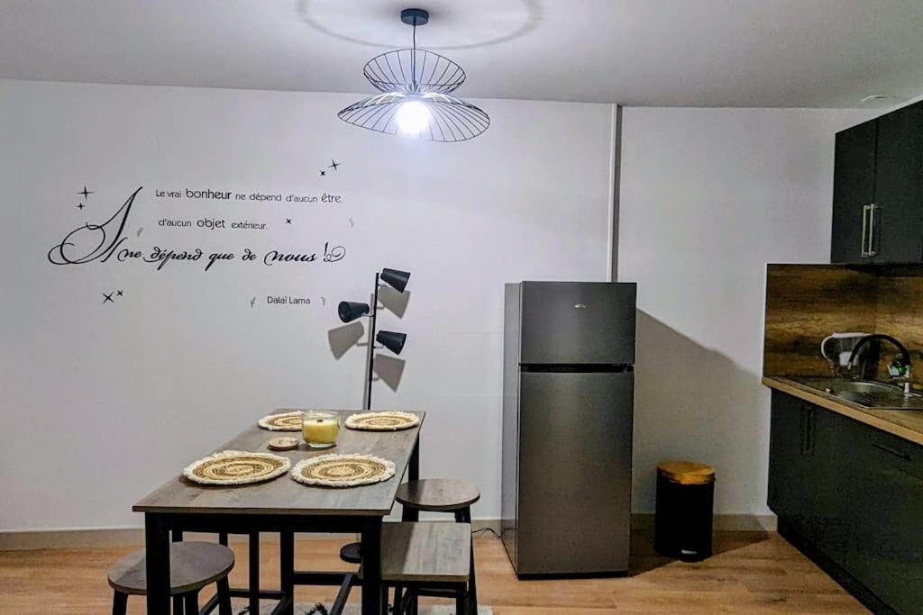 Zen Home - Appartement Jusqu'A 4 Voyageurs Нантюа Экстерьер фото