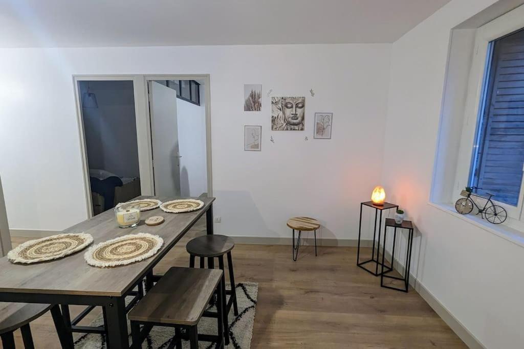 Zen Home - Appartement Jusqu'A 4 Voyageurs Нантюа Экстерьер фото
